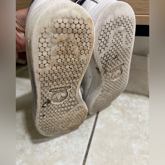 Adidas Advantage Sneakers Size-4.5 - Picture 5 of 6